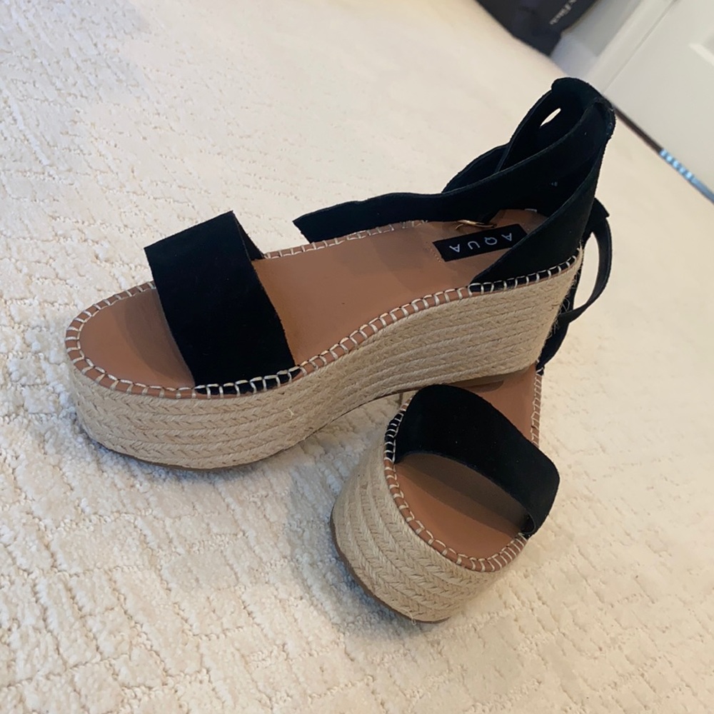 Aqua platform sandals